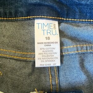 Time and Tru size 18 lightly distressed jean shorts